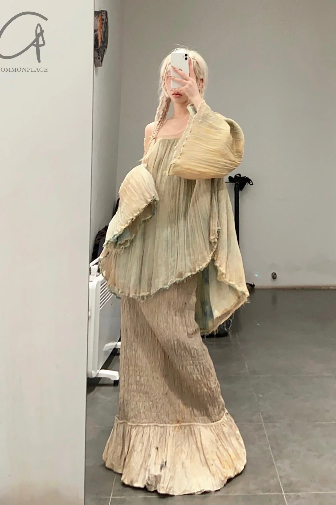 elapsing Strapless Two-Way Structured Dress Flower-Dyed Silk Ramie Natural Pleats ELP-Z-6649-HUA Flower Color - Image 9