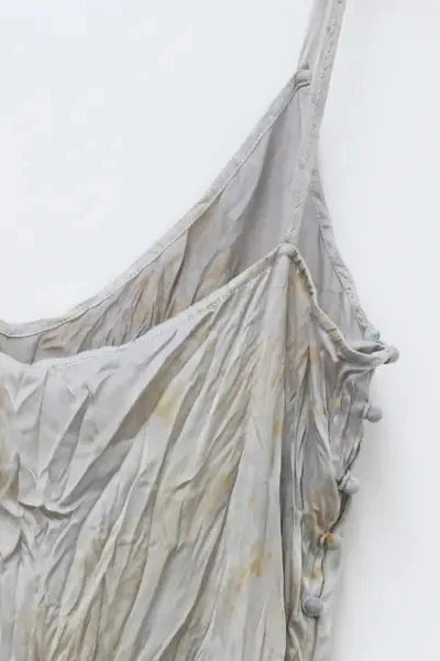 a research of elapsing hand-dyed silk top z-7202 2 (short) - Image 3