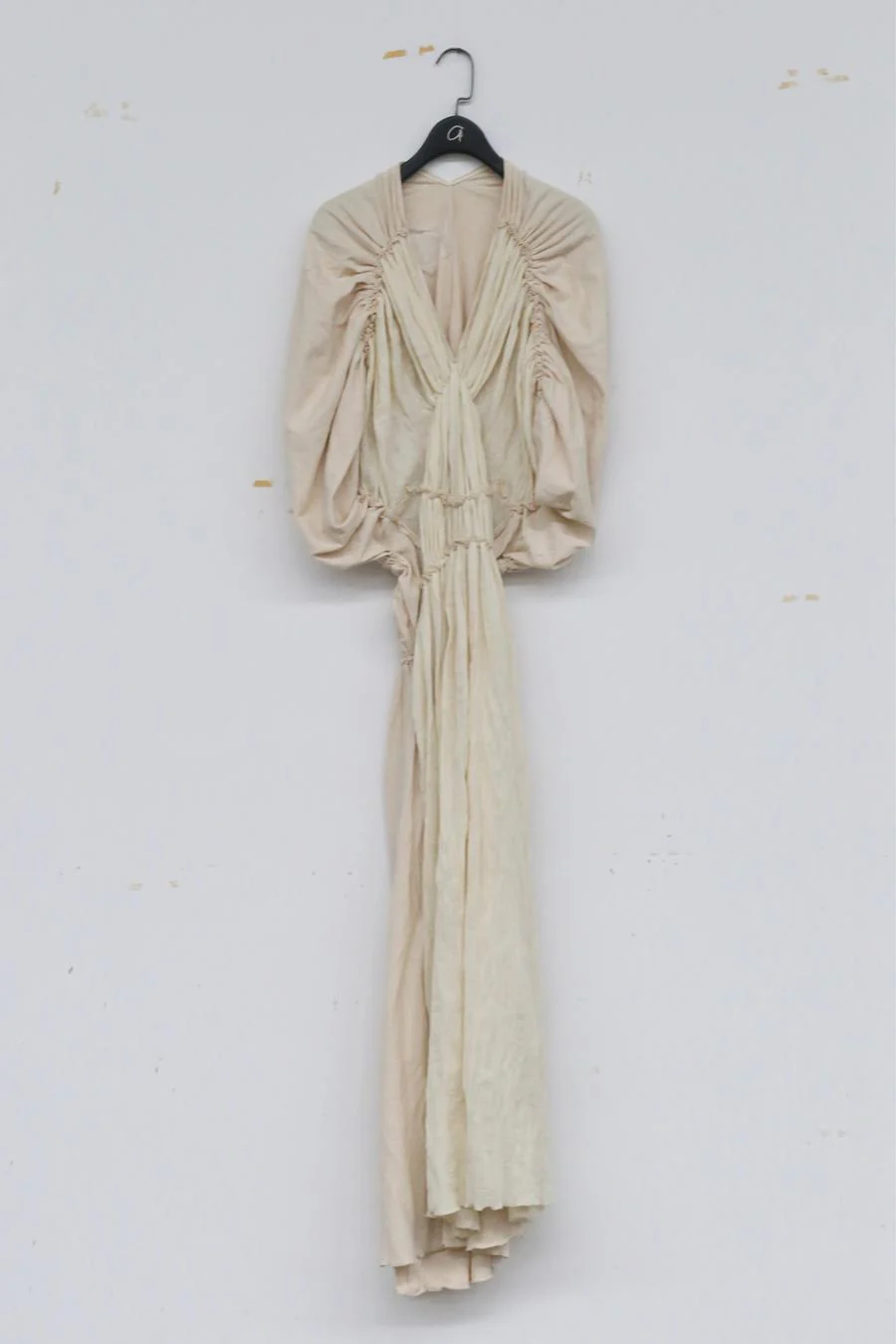 A Research of Elapsing Packing full filament folds evening dress z-6965