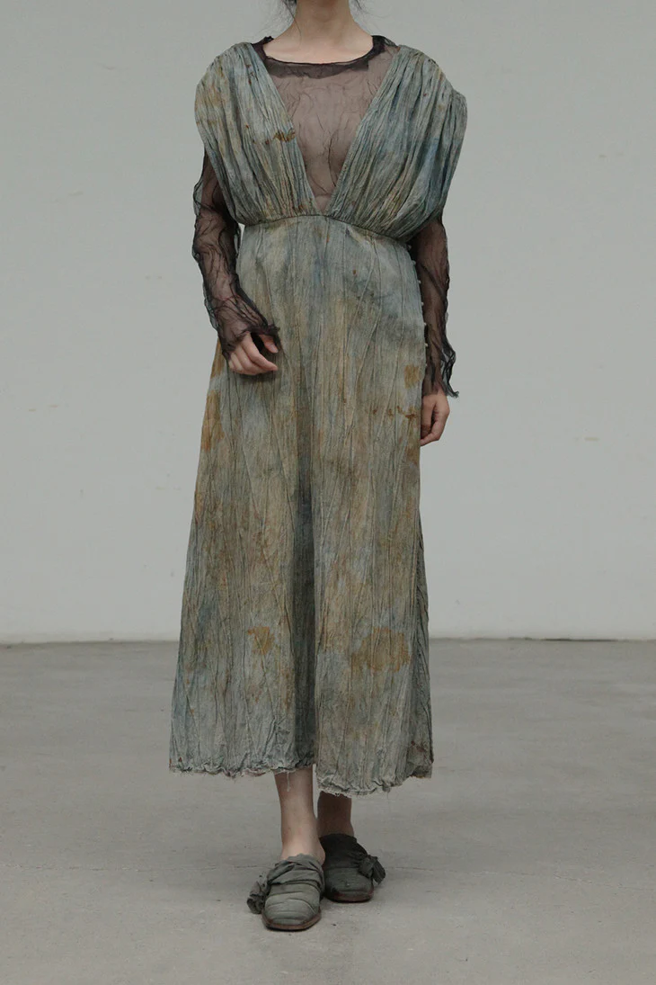 a research of elapsing plant-dyed dress z-7155 - Image 2
