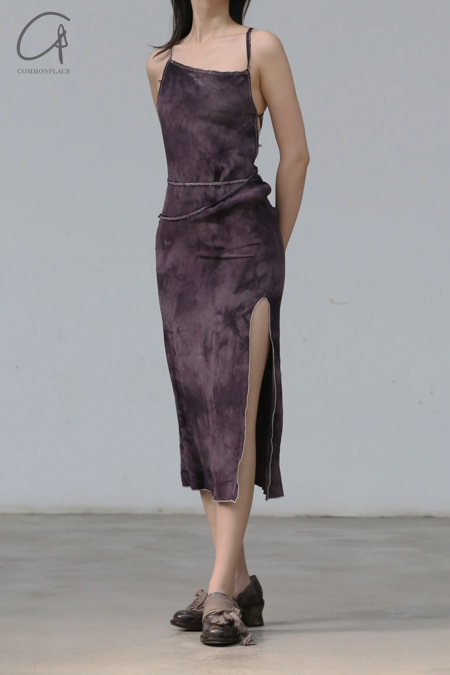 a research of elapsing rope suspender dress Z-7253 - Image 3