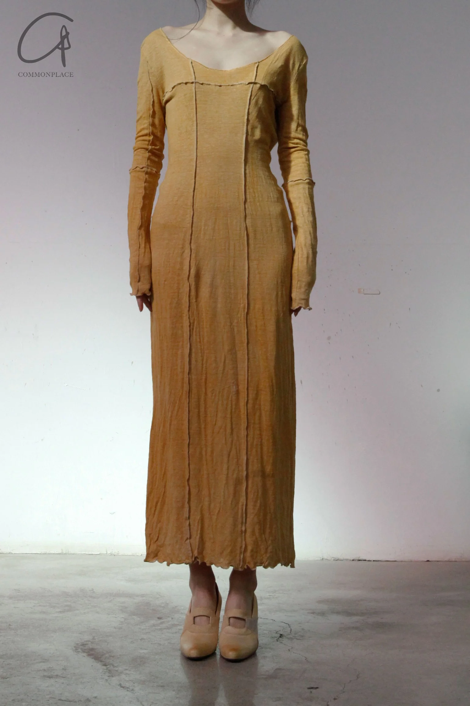 a research of elapsing rust-dyed cotton and linen dress Z-6833
