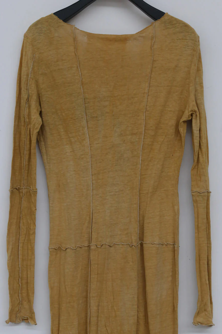 a research of elapsing rust-dyed cotton and linen dress Z-6833 - Image 10