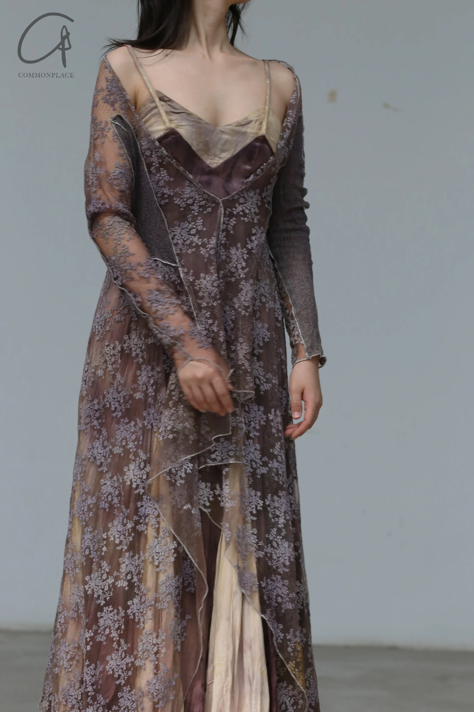 a research of elapsing translucent blouse Z-7384 - Image 4