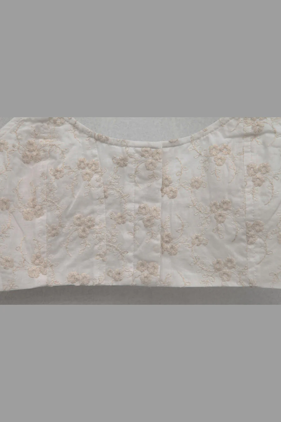 A Tentative Atelier A1919215a-BAI White Embroidered Tube Top PATA2 - Image 11