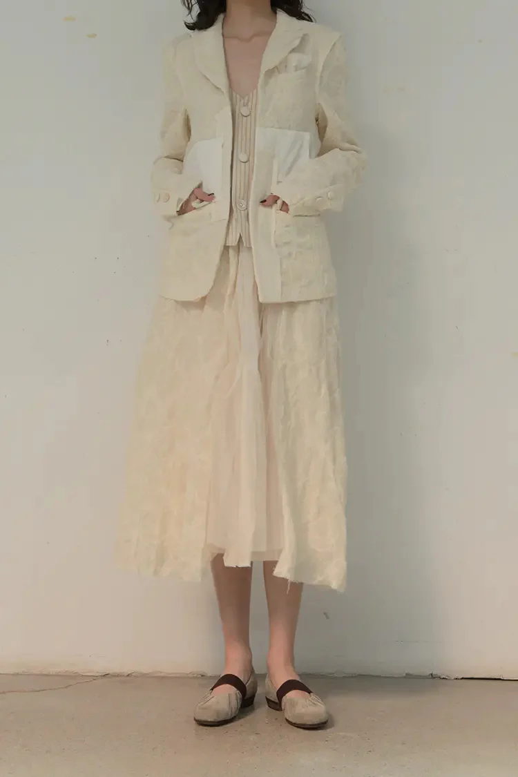 A tentative atelier A2021377 double jacquard blazer - Image 2