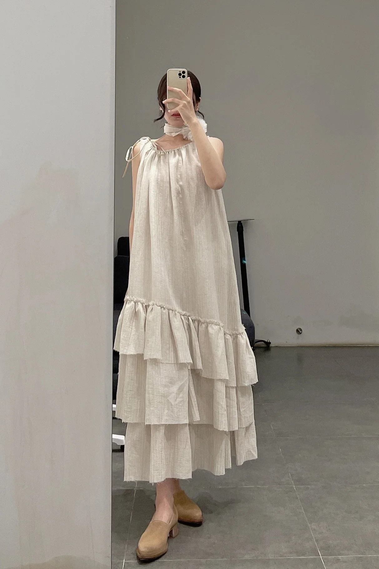 A Tentative Atelier a2121140 Organza Floral Tie - Image 9