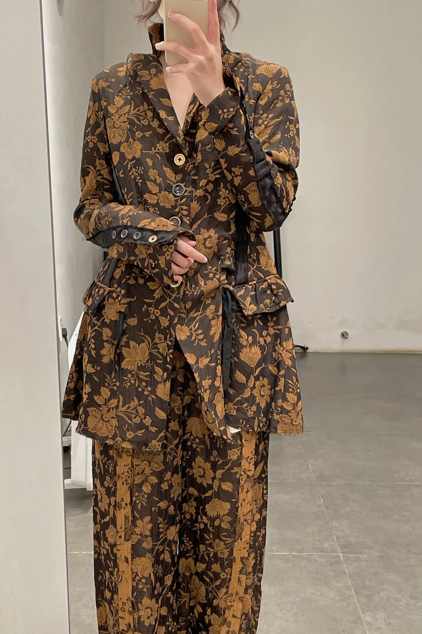 A Tentative Atelier a2121336 Jacquard suit - Image 6