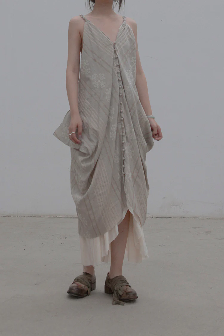 A Tentative Atelier drag twisted striped button dress A2122785A