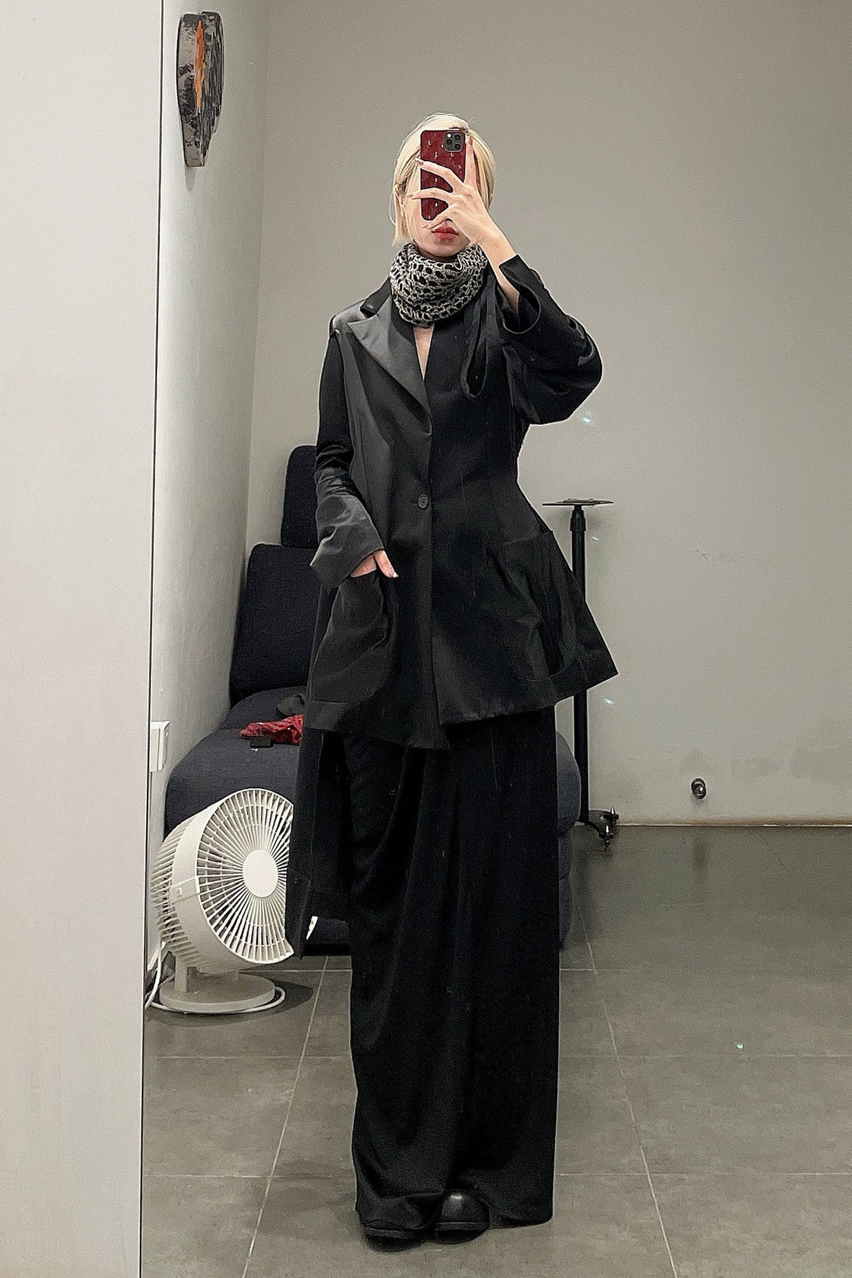 Aganovich (blazer) JK02 FEMME LAINE FROISSE - Image 25