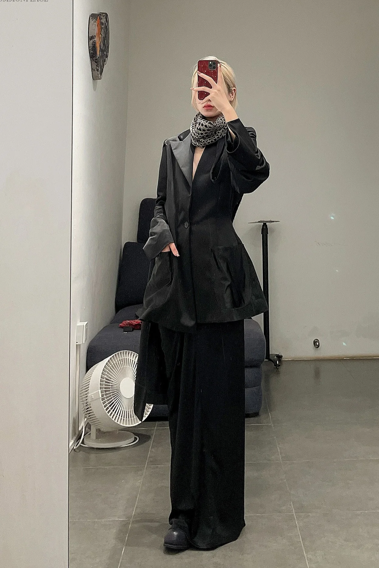 Aganovich (blazer) JK02 FEMME LAINE FROISSE - Image 27