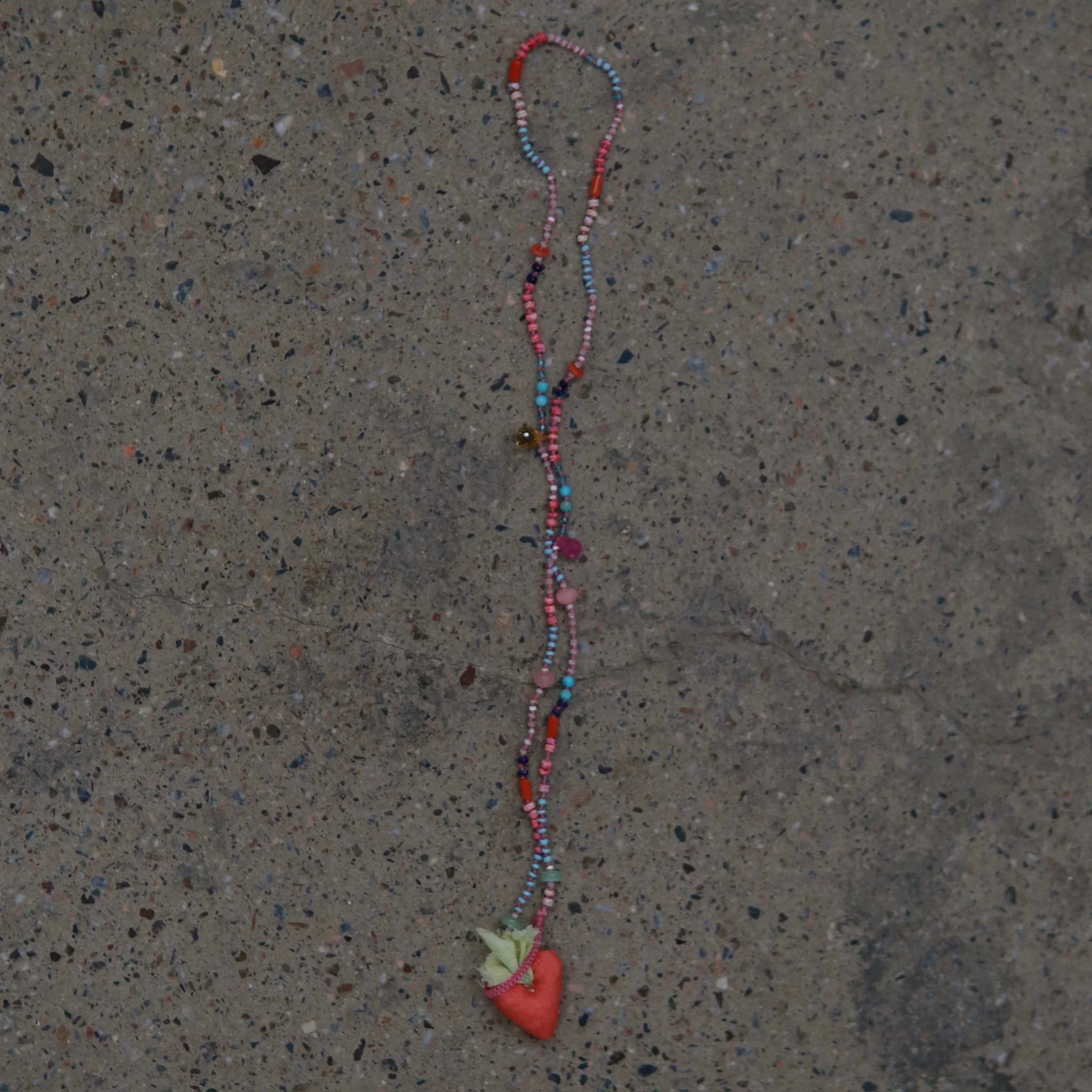 Antomoon necklace with glass beads and silk heart decoration ATM-Antomoon-7-5-glass beads (Antomoon-7-1) - Image 2