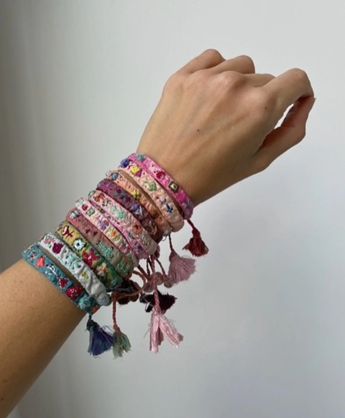 Antomoon silk embroidered bracelet ATM-Antomoon-16-2-2-pastel palette (Antomoon-1-1) - Image 10
