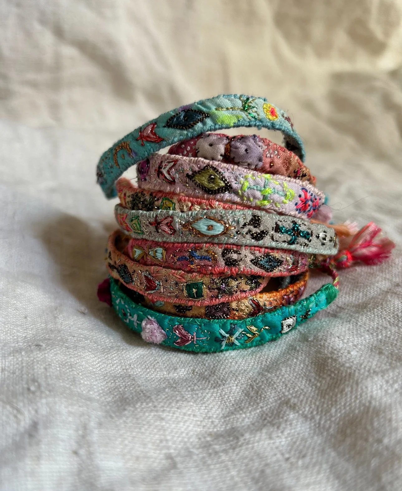 Antomoon Silk Embroidery Bracelet ATM-Antomoon-1-4-pastel palette (Antomoon-1-1) - Image 6