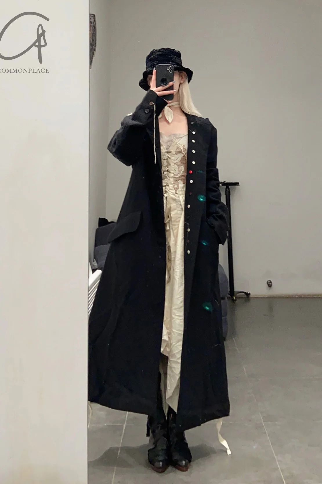 Archivio J.M. Ribot coat CO10/FL - Image 31