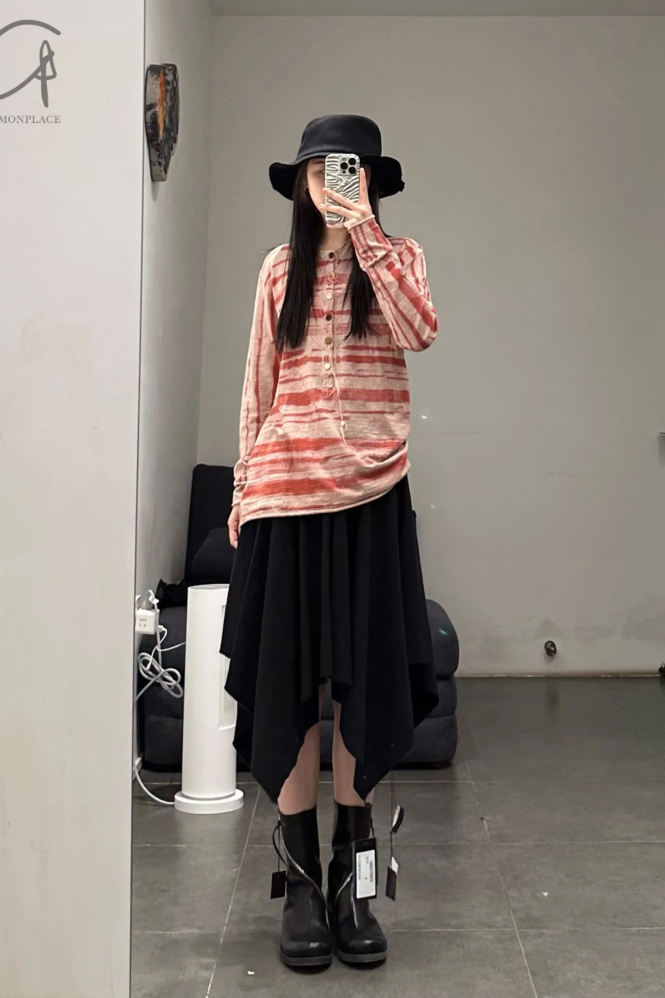 Archivio J.M.Ribot Hand -painted T -shirt TS09/NY - Image 10