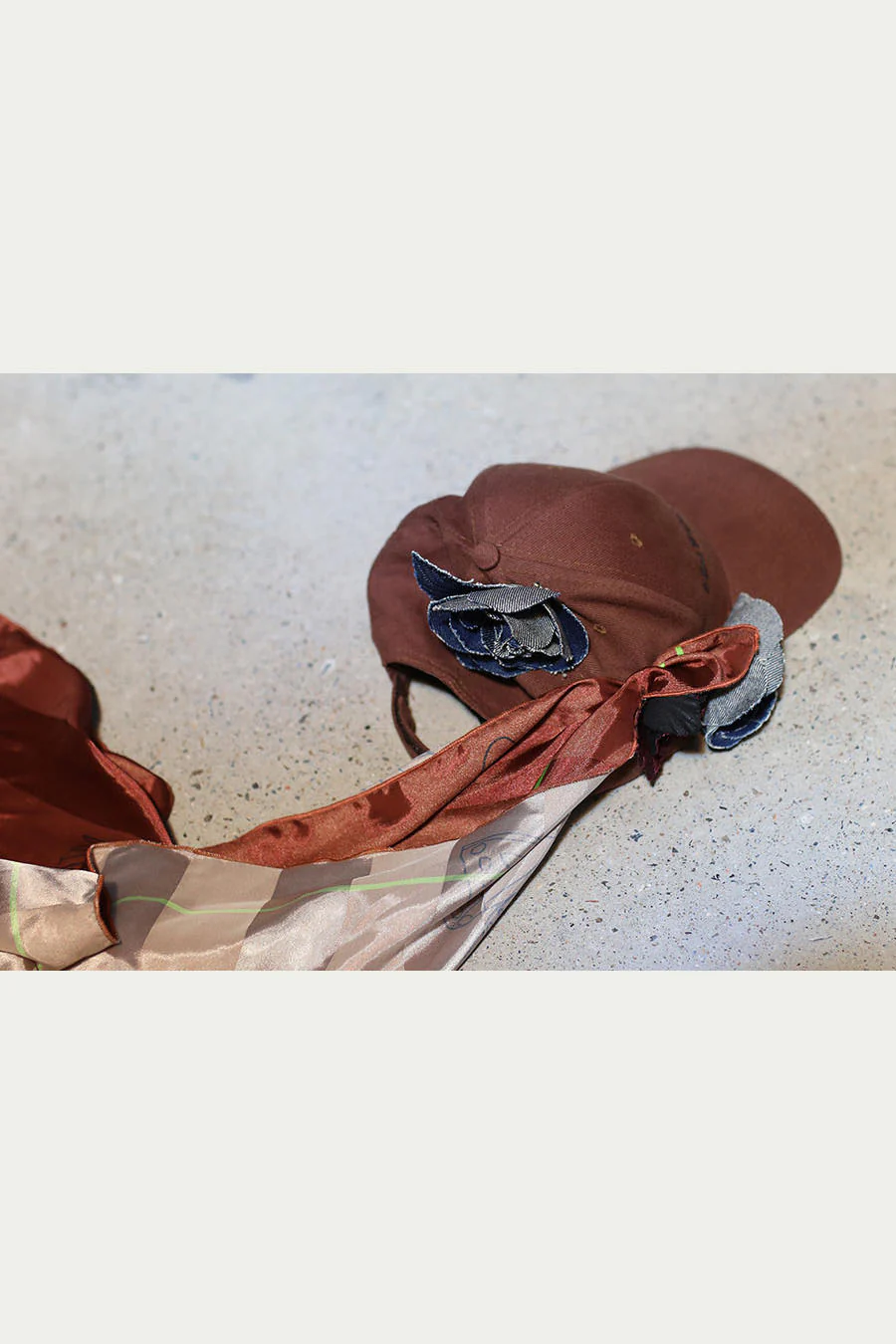 Area by barbara bologna RC08-BB7A printed scarf hat - Image 6