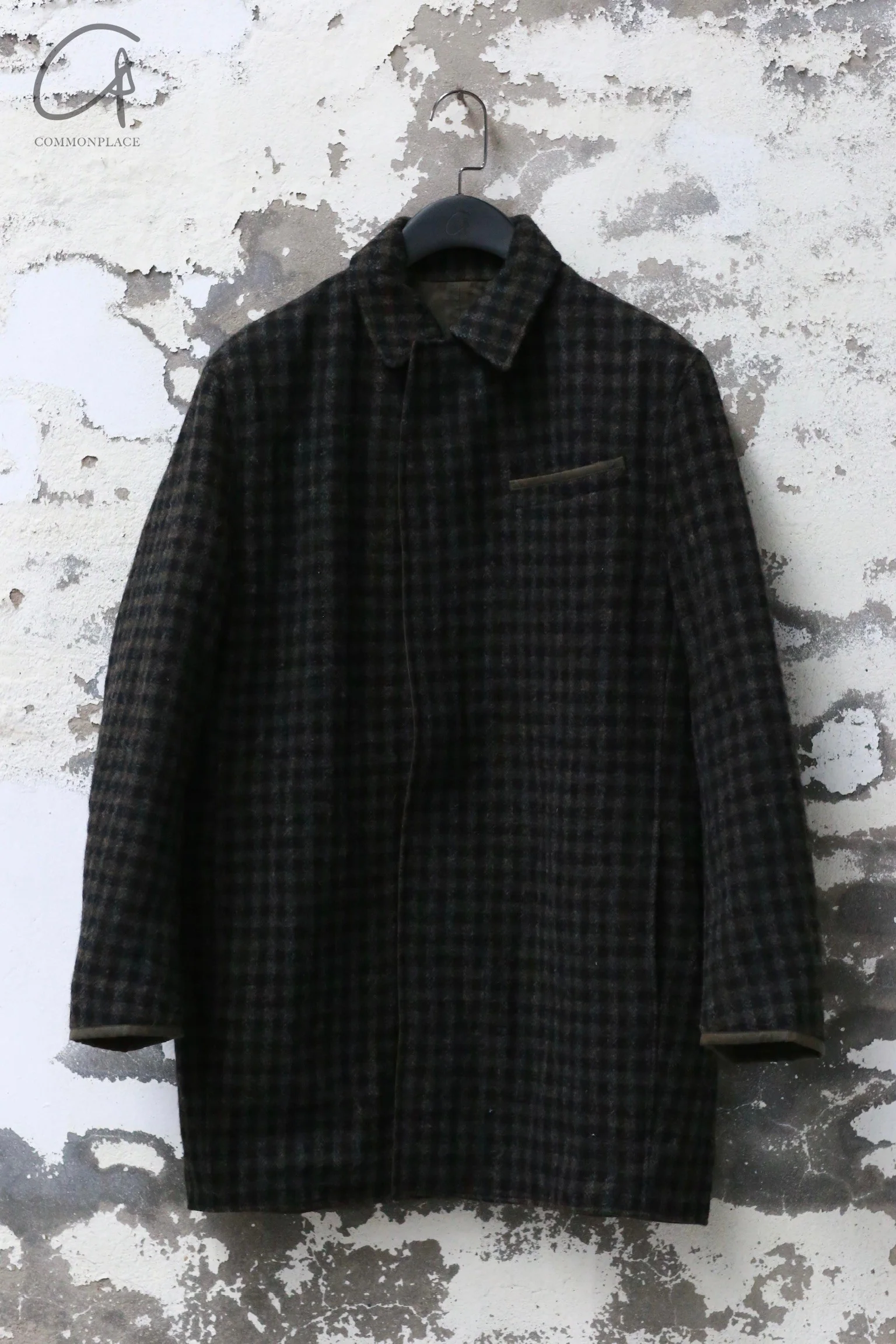 AVIVA JIFEI XUE 24 Autumn and Winter Charcoal Wool Plaid/Dark Moss Wax Cotton Double-sided Windbreaker AJX-FW24-RW-CWCDMWC-TX Moss - Image 2