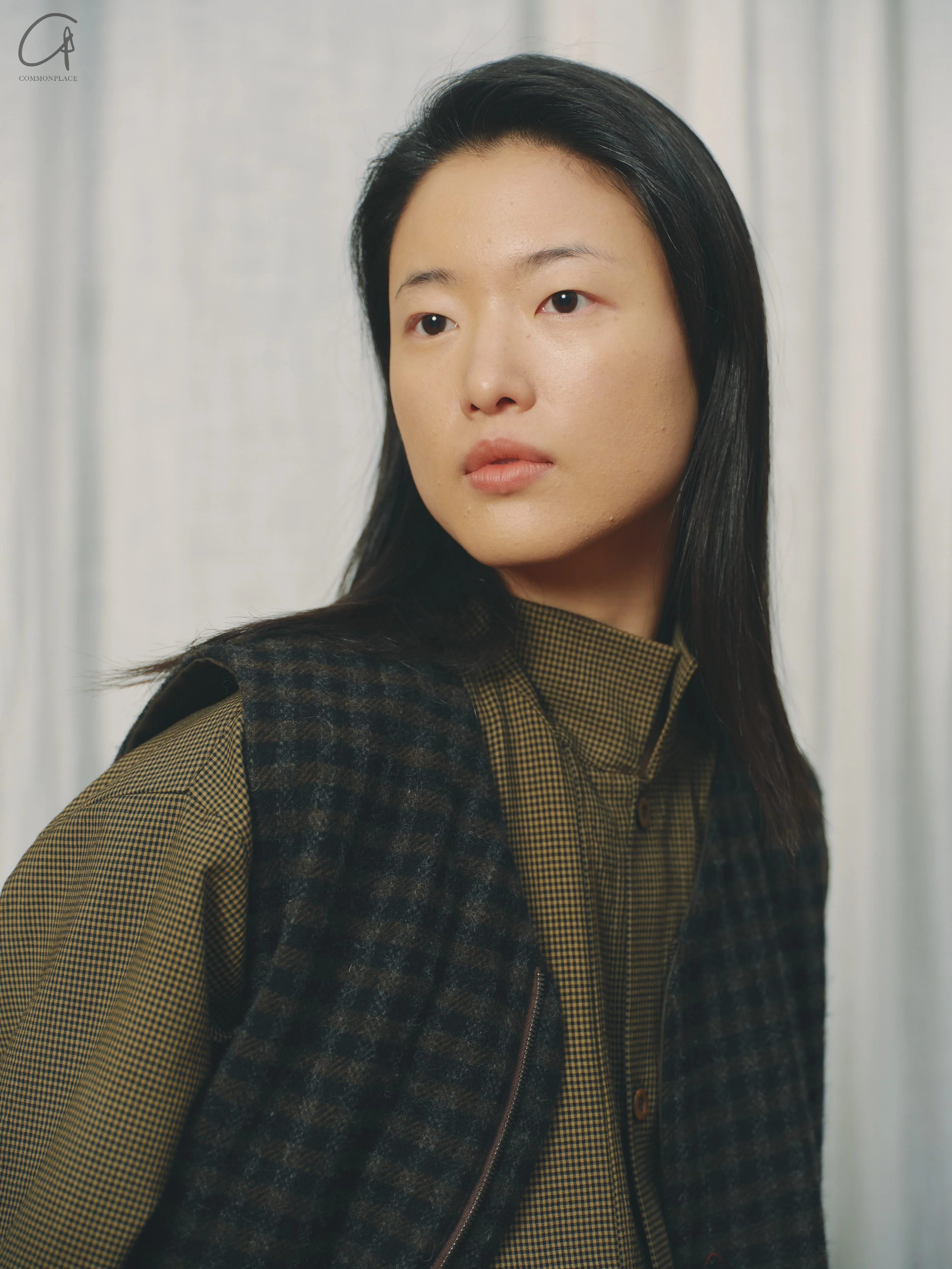 AVIVA JIFEI XUE 24 Autumn and Winter Charcoal Wool Plaid Double-sided Zipper Vest AJX-FW24-RZV-CWCDMWC-STX Deep Moss - Image 7