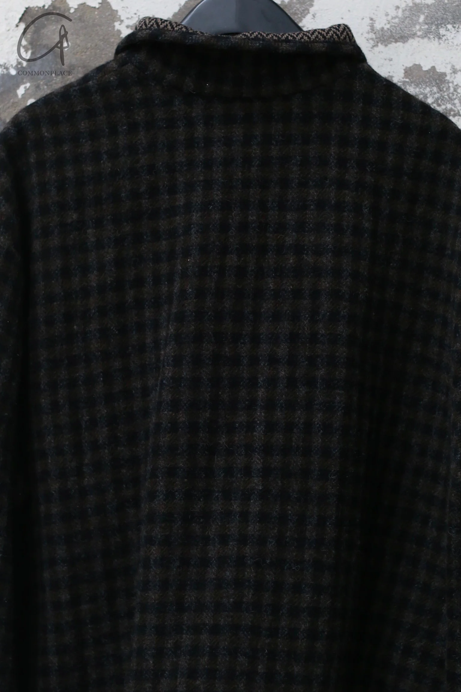 AVIVA JIFEI XUE 24 Autumn and Winter Pullover High Neck Fleece Top AJX-FW24-PHFT-CWC-MTGW Charcoal Plaid - Image 3