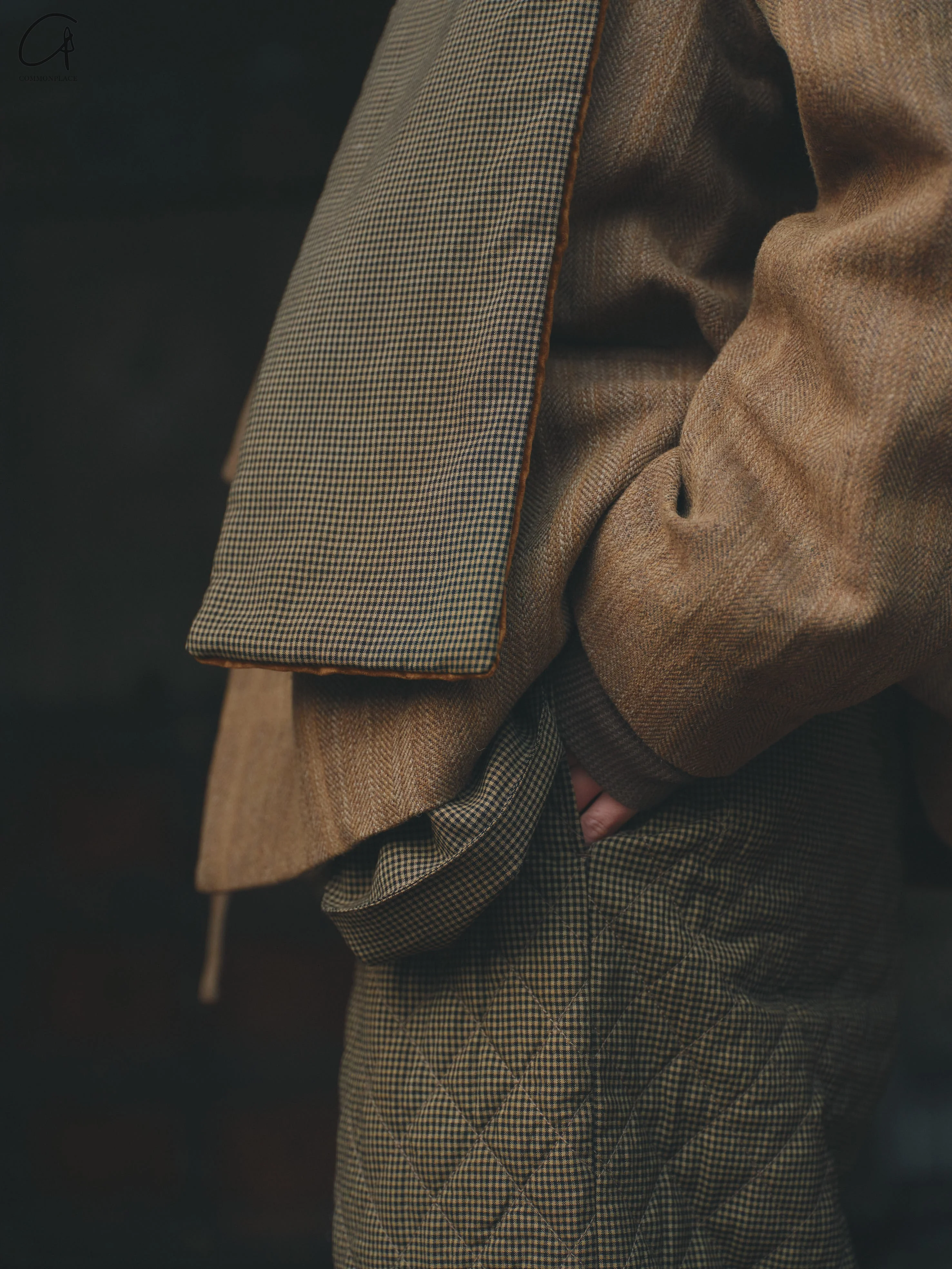 AVIVA JIFEI XUE 24 Autumn and Winter Sage Herringbone Wool Knitted Padded Narrow Scarf AJX-FW24-PNS-SCWKDKCW-SS-F Deep Persimmon - Image 6