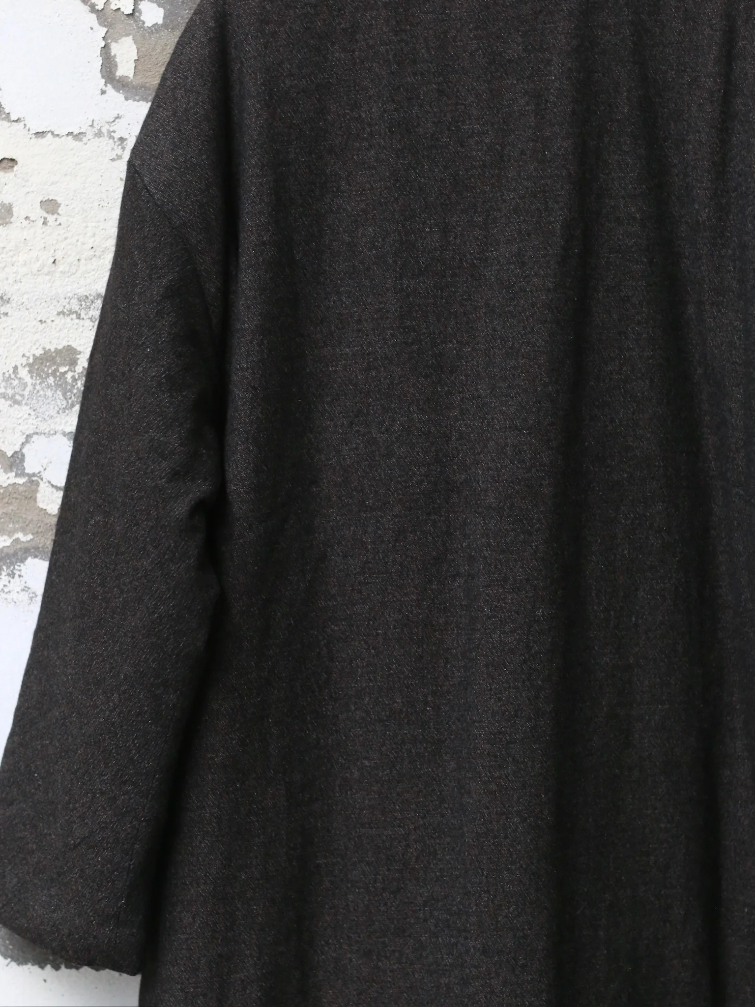 AVIVA JIFEI XUE 25 Autumn/Winter Long Kimono Jacket AJX-FW25-LKJ-CWYLT-Charcoal - Image 3