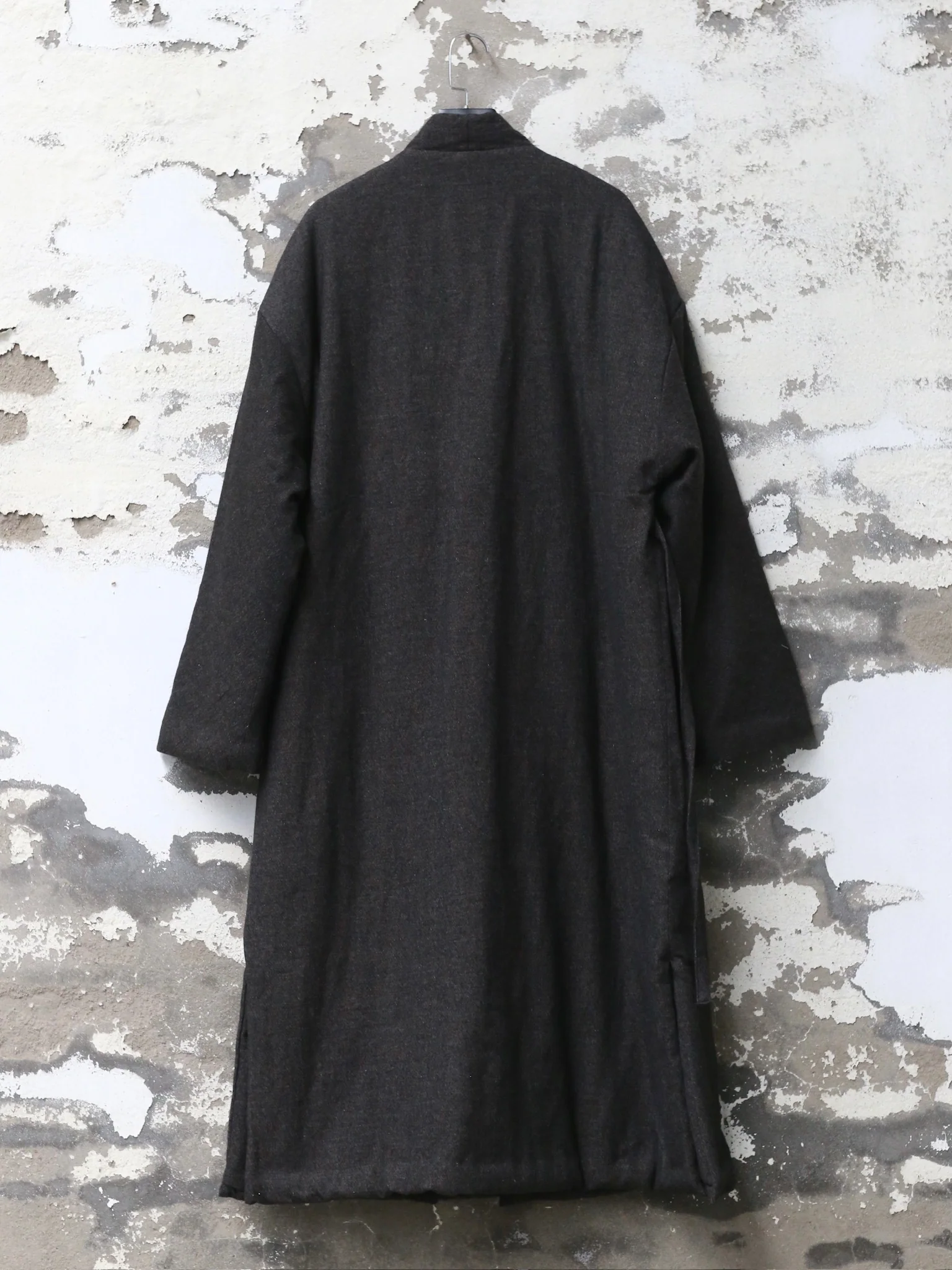AVIVA JIFEI XUE 25 Autumn/Winter Long Kimono Jacket AJX-FW25-LKJ-CWYLT-Charcoal - Image 4