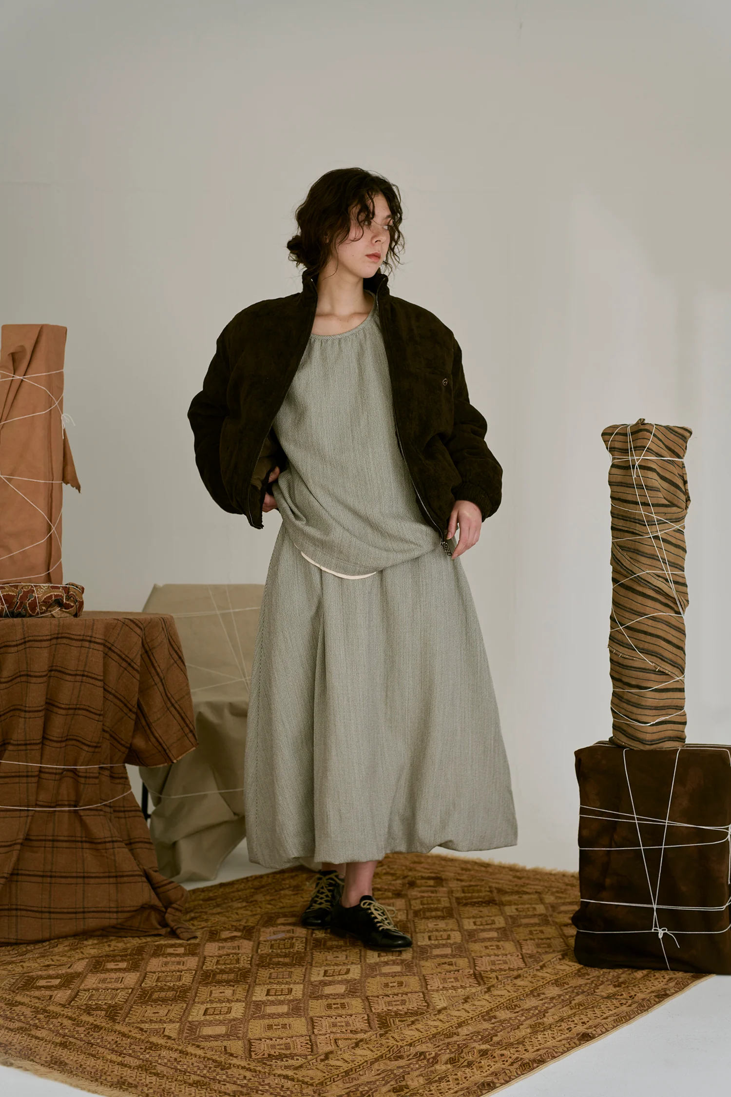 AVIVA JIFEI XUE 25 Autumn/Winter Padded Vest Jacket AJX-FW25-PTB-CL-Carob - Image 9