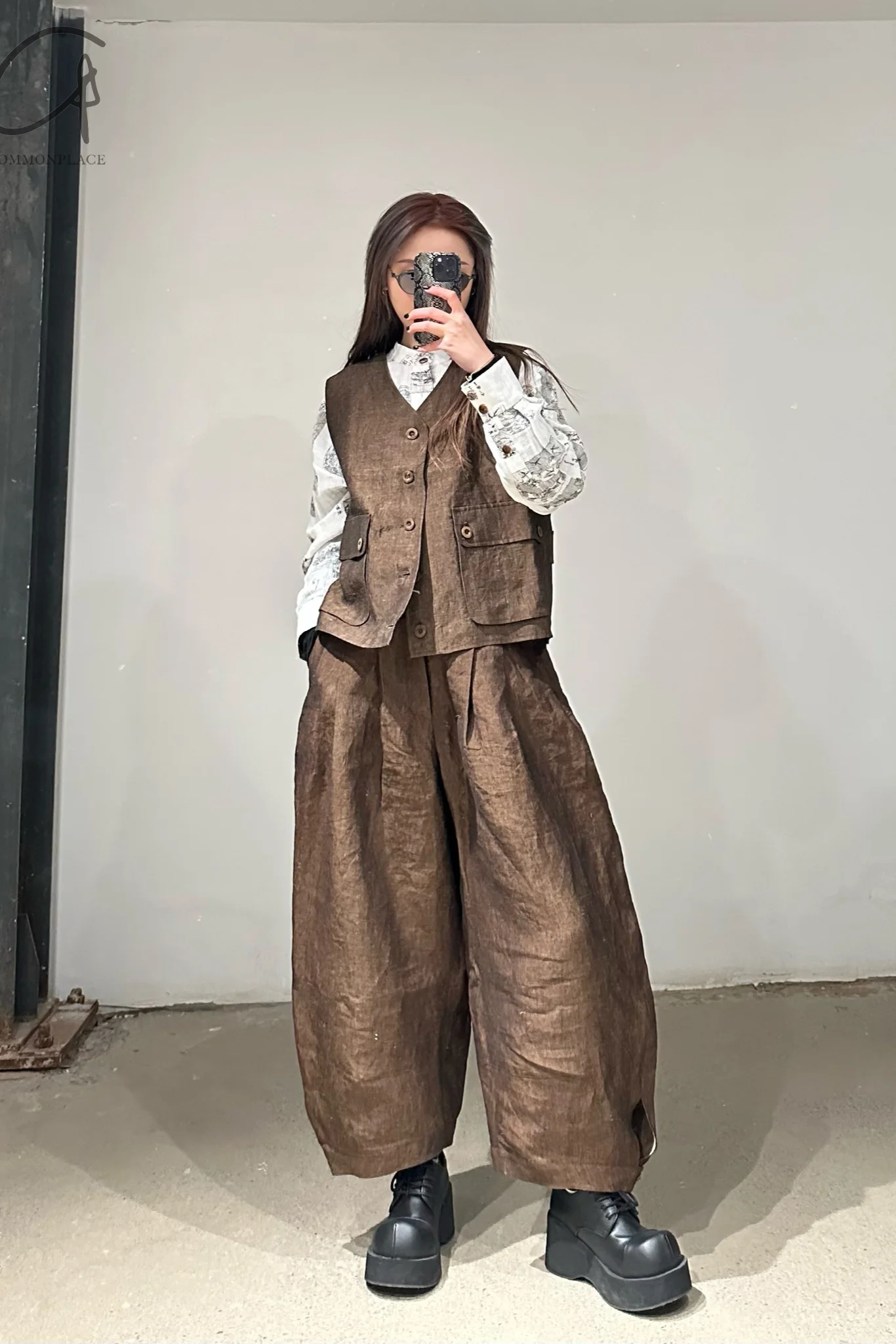 Aviva Jifei Xue cocoon wide-leg pants SS23-CWLP2-ACP bronze color - Image 31