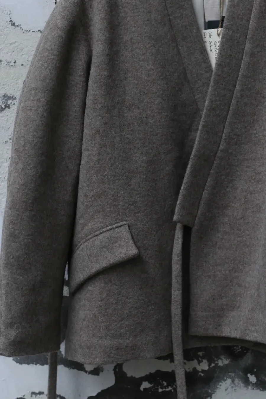 AVIVA JIFEI XUE Short Kimono Jacket FW23-PKJS-OAT - Image 5