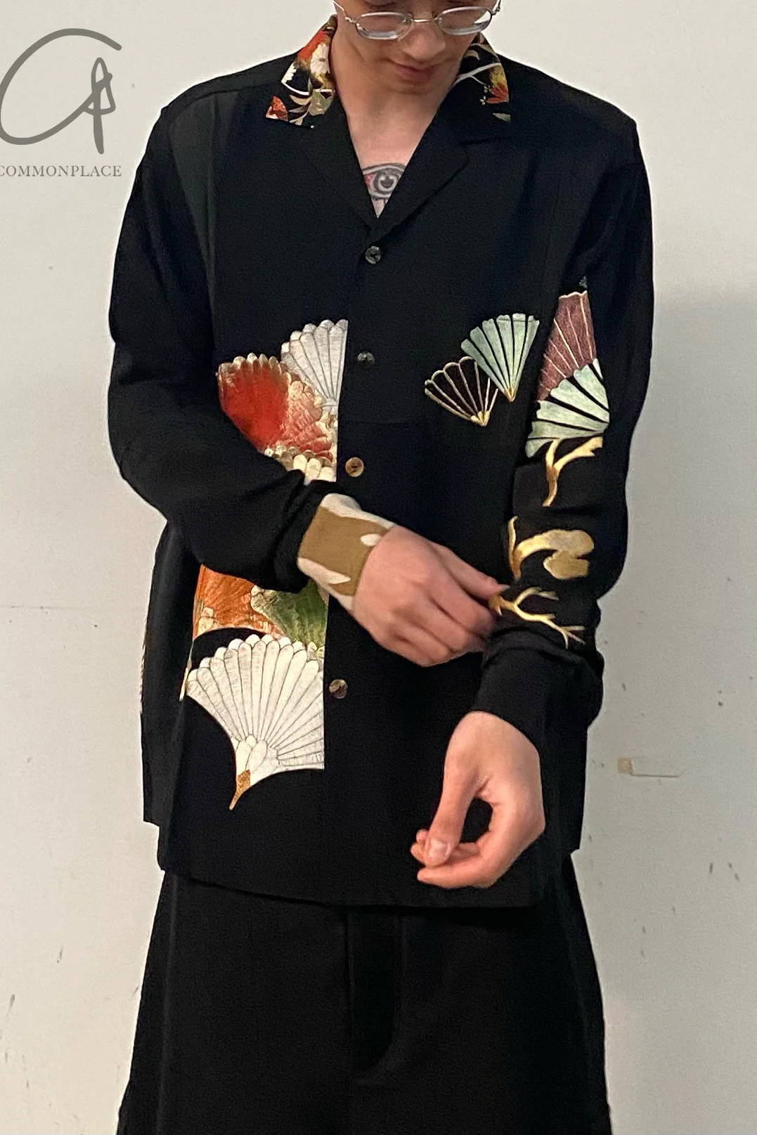 Aviva Jifei Xue Antique fabric silk patchwork handmade kimono long-sleeved shirt series collection AJX-S22-KPLS-HEI PAJX2 1 - Image 3