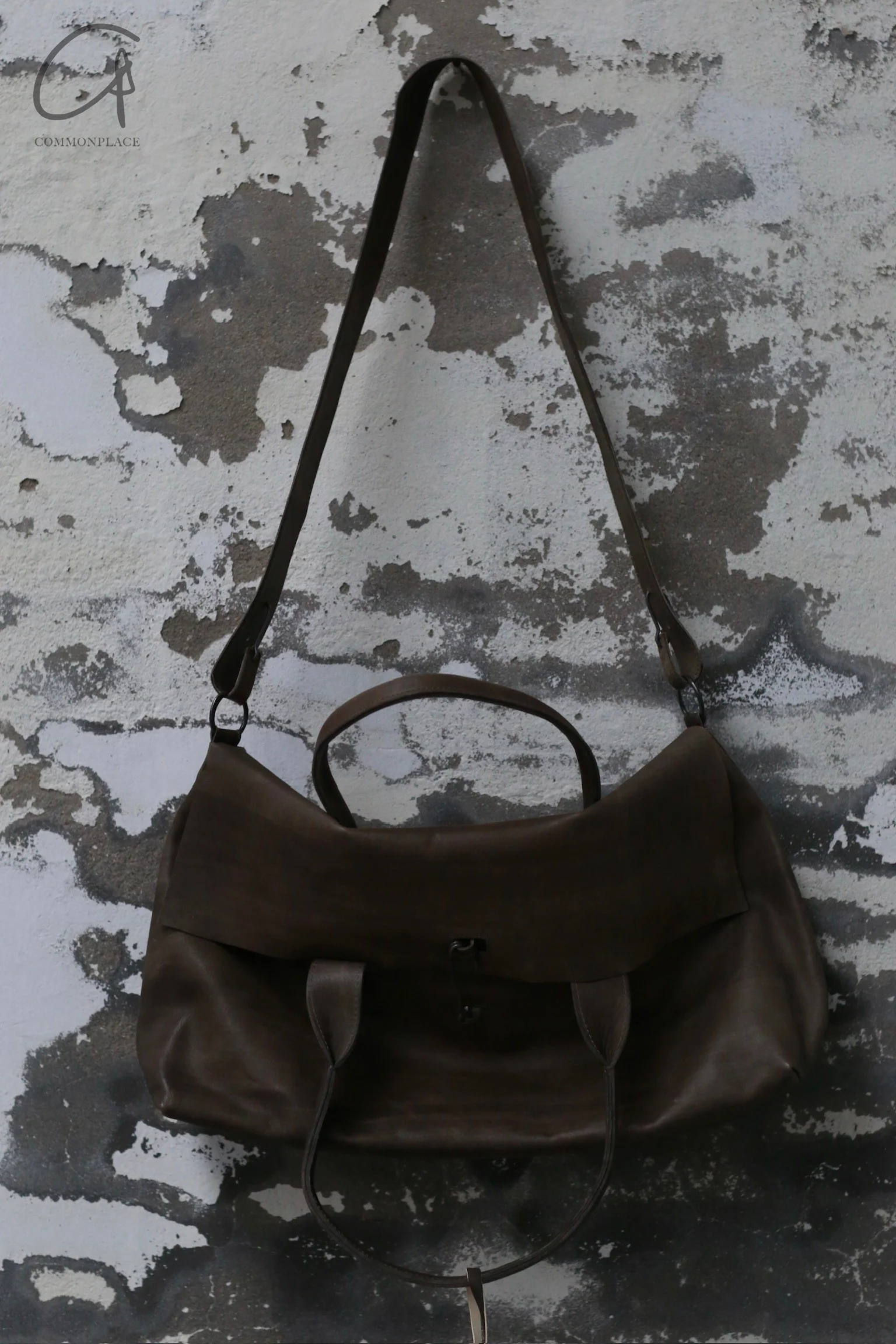 AVIVA JIFEI XUE X Tagliovivo 24 Autumn and Winter Flower Dye Handbag Hand-brushed Cowhide AJX-SS24 DOCTOR 24H-ZONG Brown SS24 - Image 2