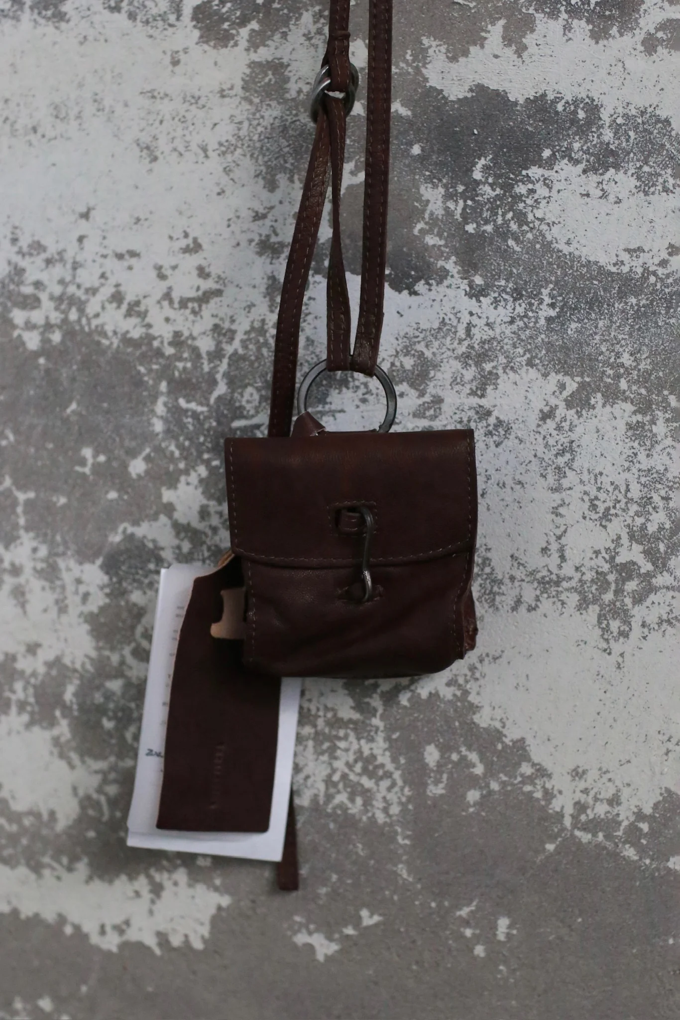 AVIVA JIFEI XUE X Tagliovivo Collaboration 2025 Autumn/Winter Small Bag, Craftsman AJX-DOCTOR NECKLACE-UMBER (UMBER)