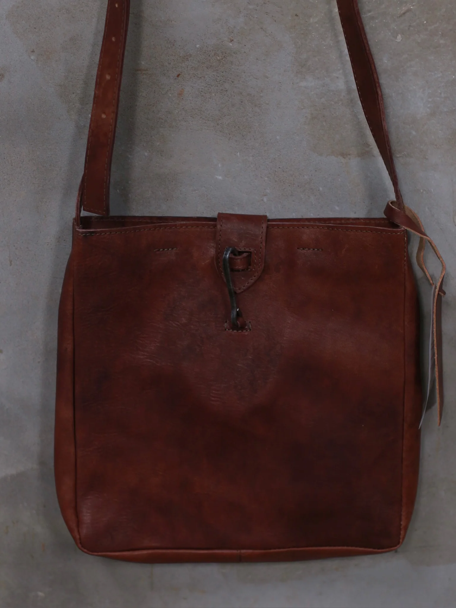 AVIVA JIFEI XUE X Tagliovivo Hand-dyed horse leather handbag/shoulder bag Artisan AJX-TOTE BAG S-Bauxite - Image 3