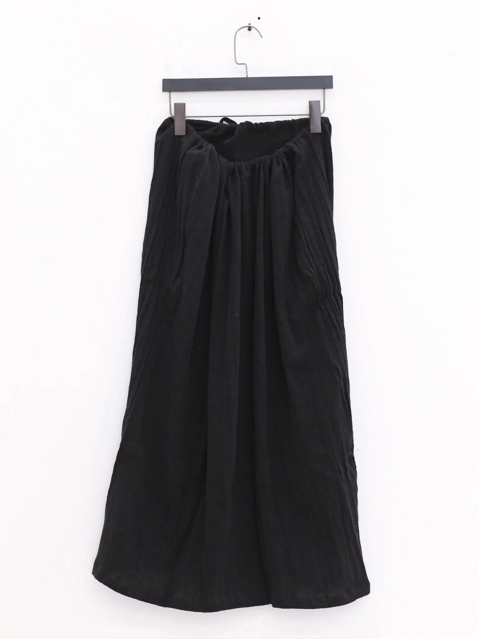 BASERANGE 25 Early Spring MAX Cotton and Linen Skirt France BAS-SKMX-LC-SP25-HEI Black - Image 4