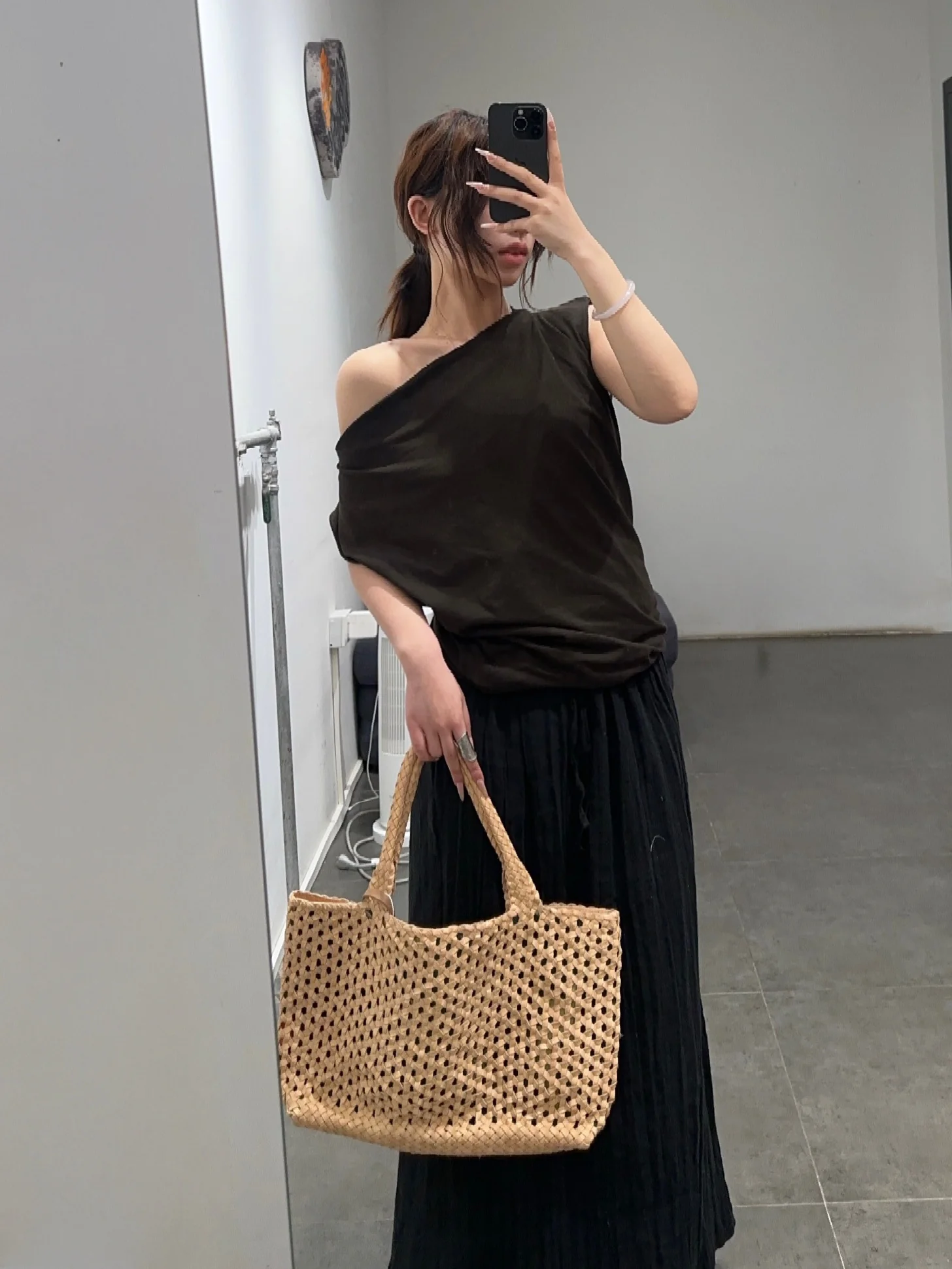 BASERANGE 25 Early Spring Organic Cotton Large Neckline Irregular Vest BAS-TOTUT-RC-SU25-FOVEA - Image 16