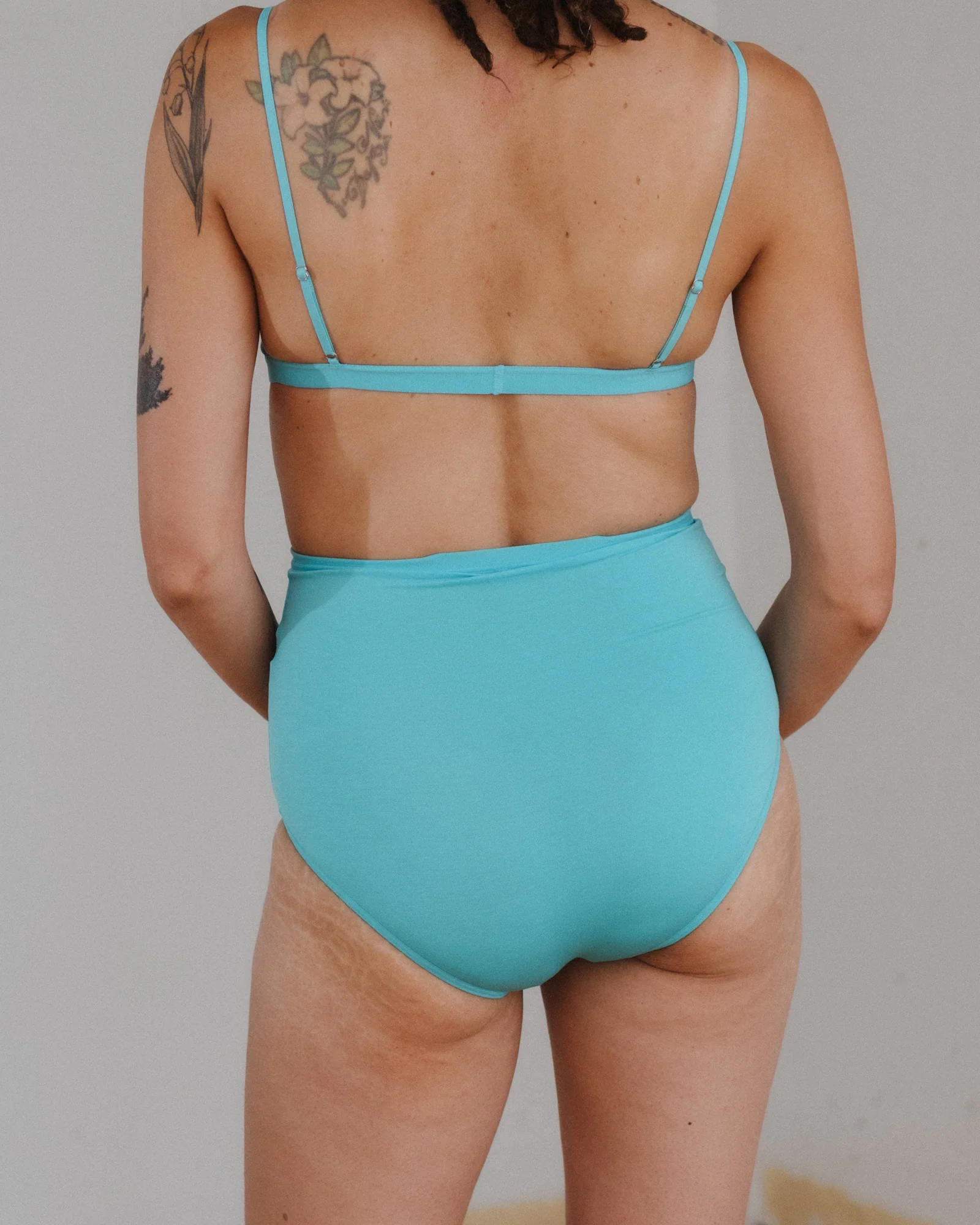 BASERANGE Bamboo fiber high waist flared briefs France BAS-UNHW-BL-SP25-CHARLES TURQUOISE - Image 5
