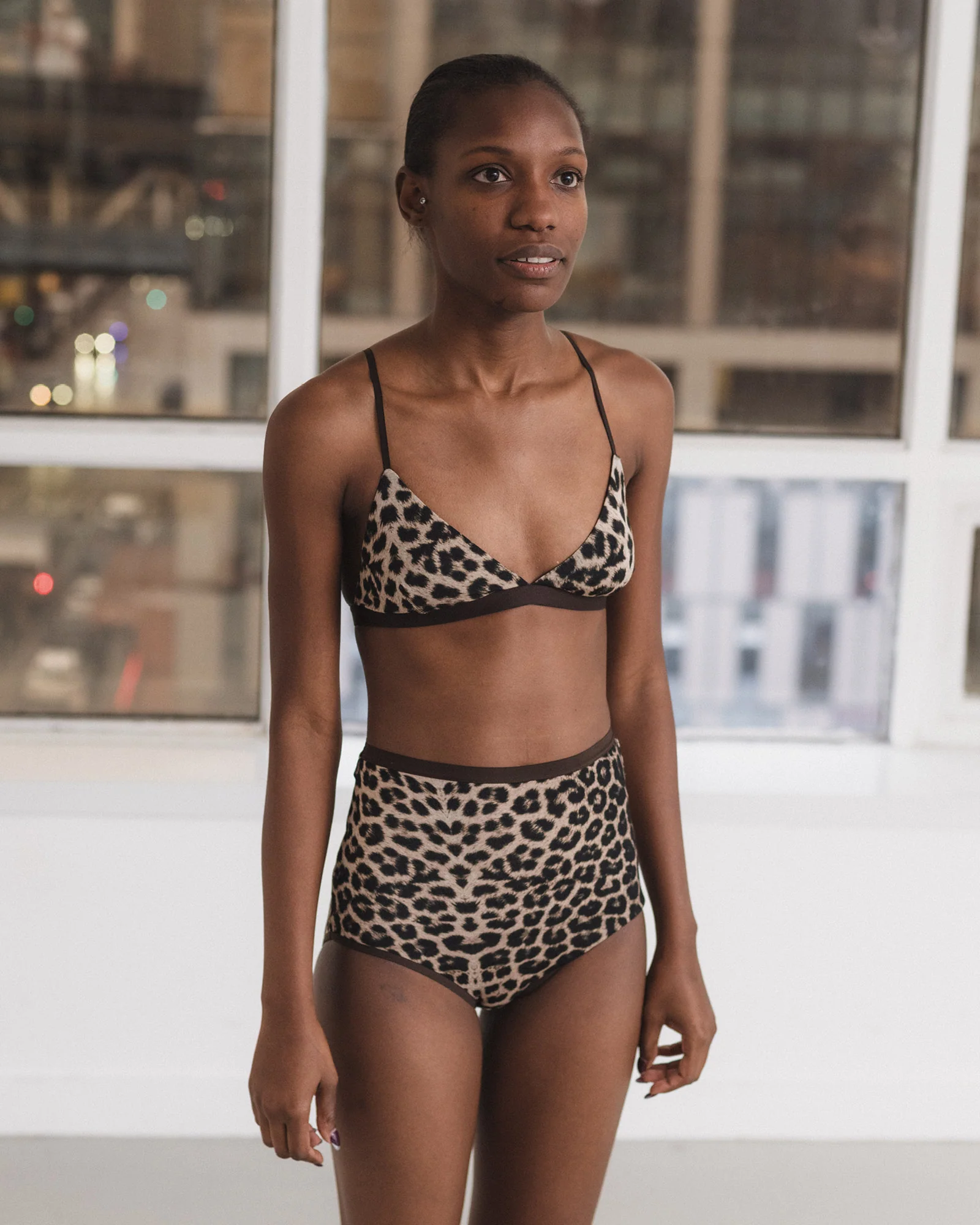 BASERANGE Bamboo Fiber High-Waisted Flared Briefs (France) BAS-UNHW-CI-AU25-LEOPARD - Image 7