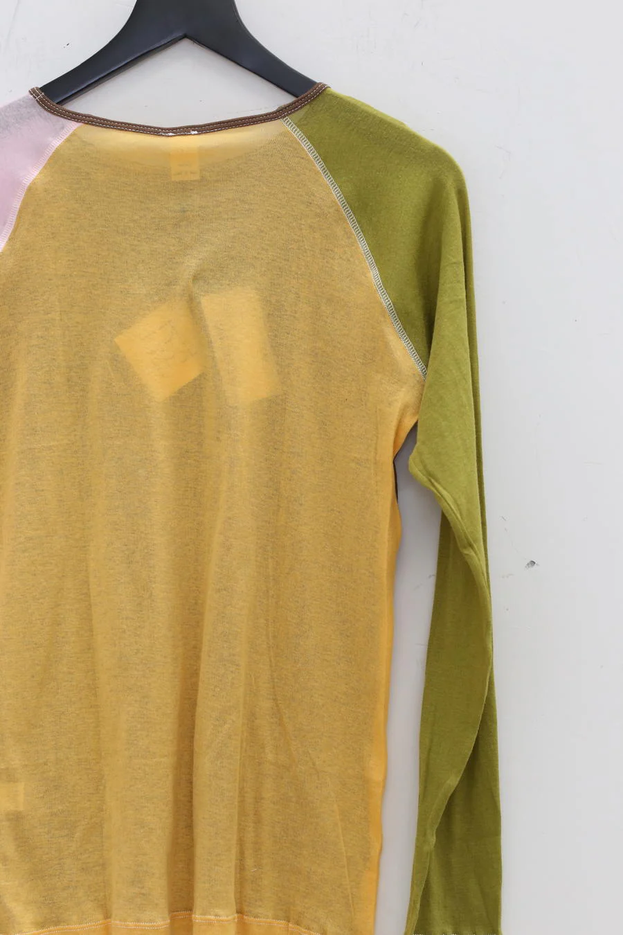 BASERANGE color matching long-sleeved shirt TOGL-CG-WI22 yellow (pink sleeves) - Image 3