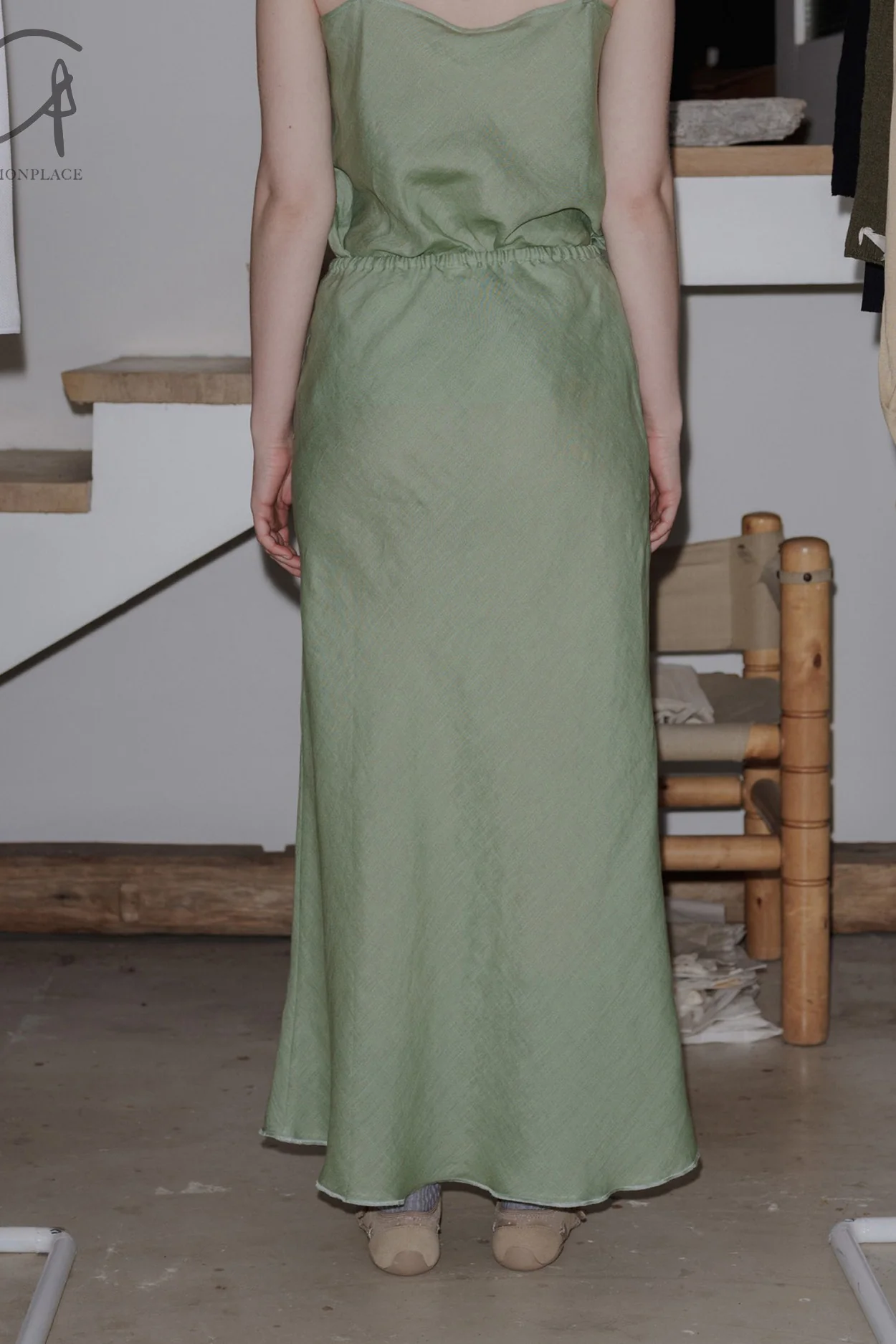 BASERANGE Daidin skirt SKDY-SL-AU23 Salvador green (SKDY-SL-000) - Image 10