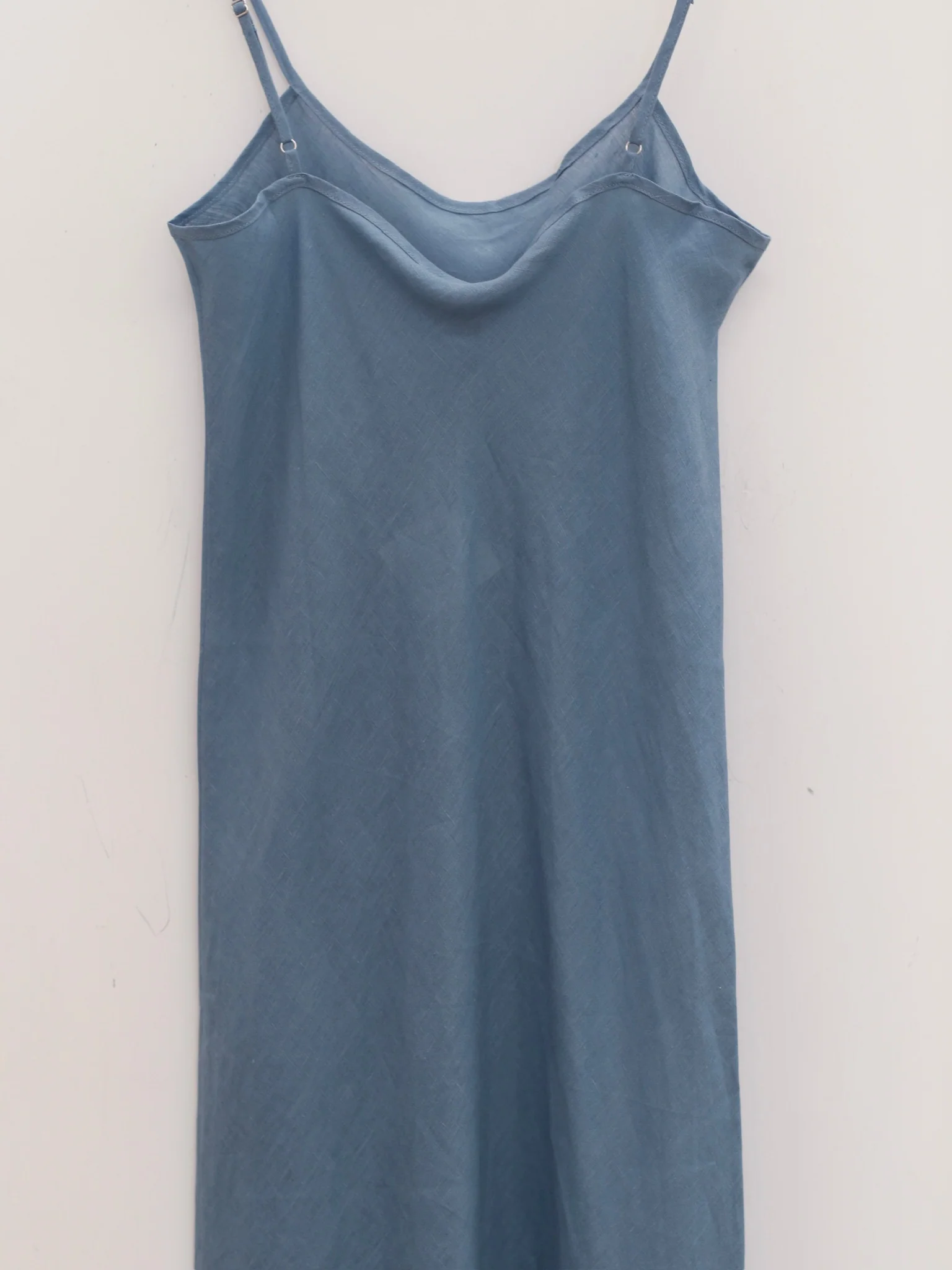 BASERANGE Diding suspender dress Portugal BAS-DRDY-SL-SP25-TRUSS BLUE - Image 3