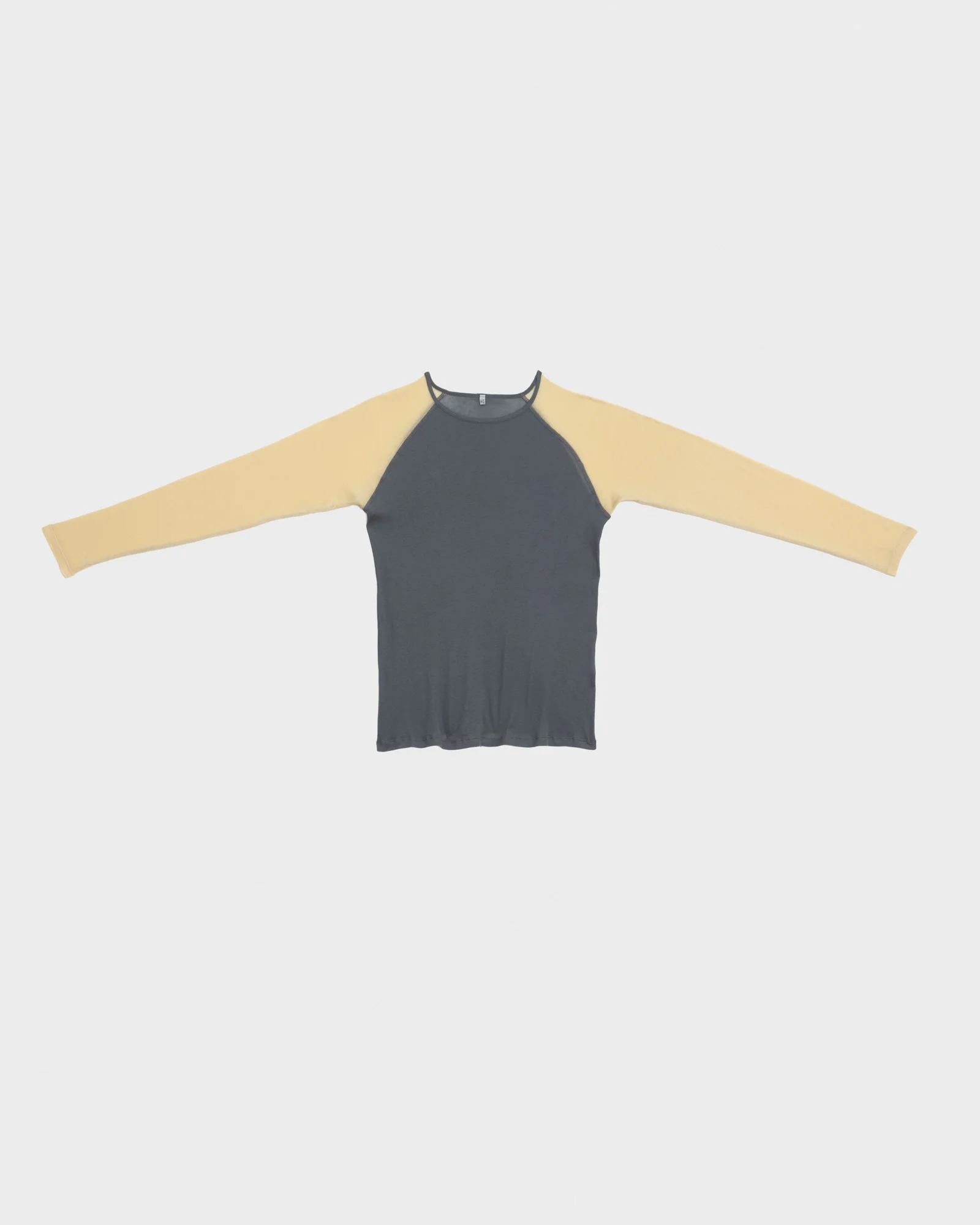 BASERANGE Fall/Winter 2025 GENE Long-Sleeve T-Shirt BAS-TTGLS-CG-SP26-ABB AMBER BLUE-BEIGE (TTGLS-CR-AU25) - Image 6