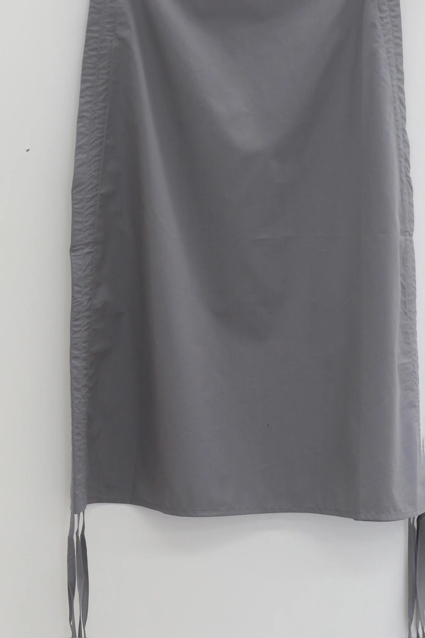 BASERANGE Fall/Winter 25 PICTORIAL STRAP TOP (Tank Top) BAS-TSPIS-PO-AU25-ZITI GREY - Image 2