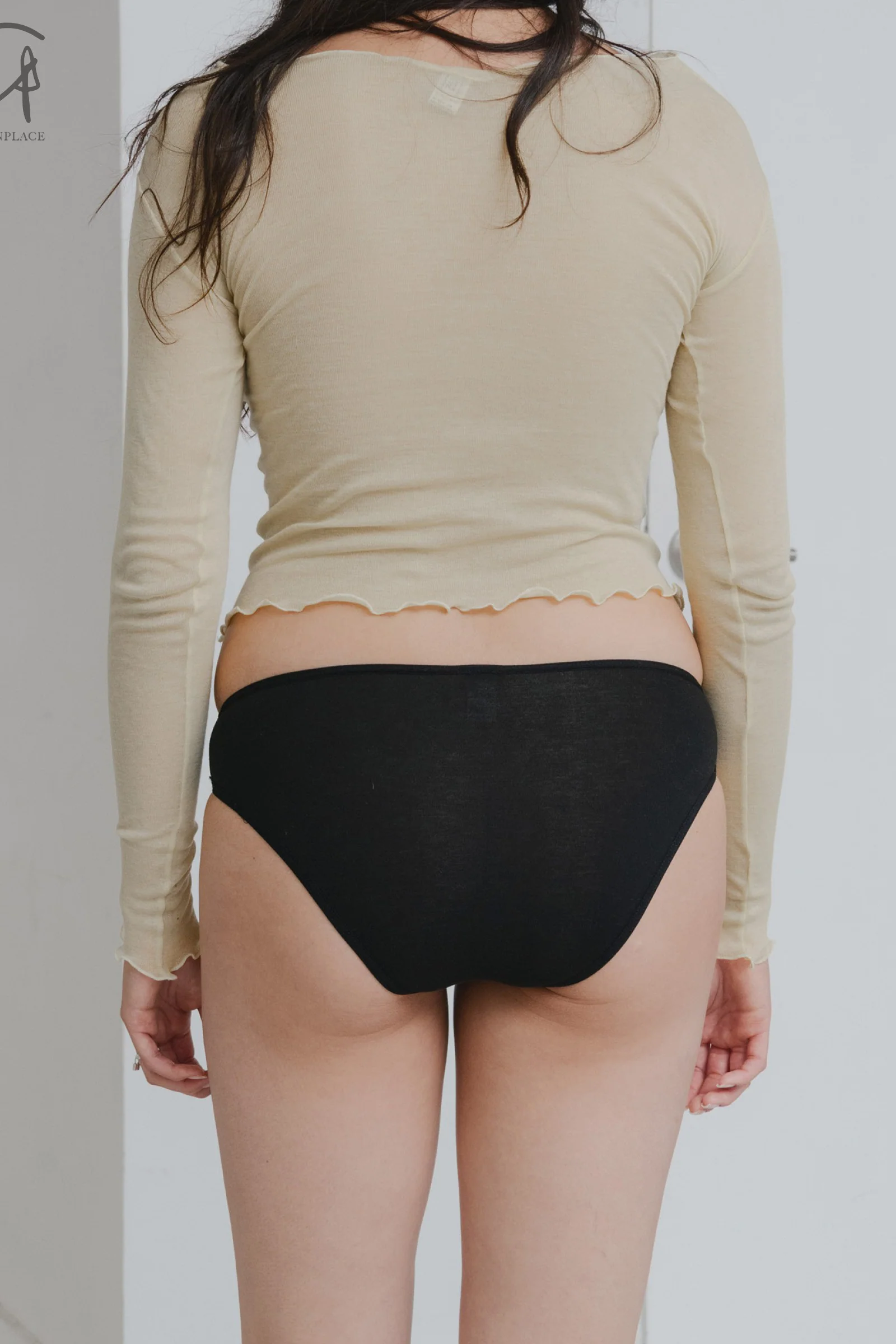 BASERANGE Flared Shorts UNBE Collection France Portugal BAS-UNBE-BL-000-HEI Black - Image 5