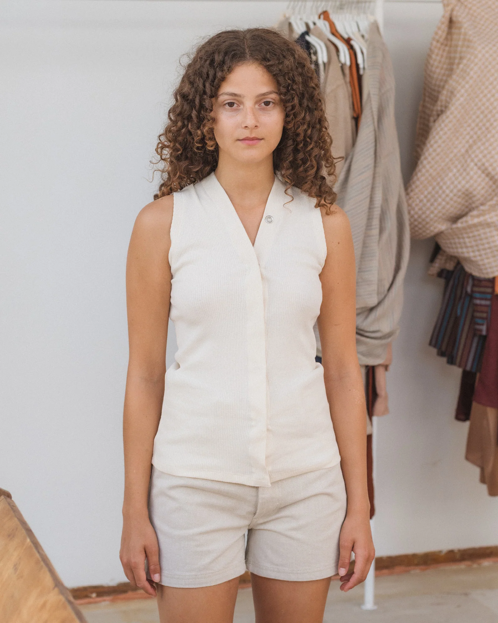 BASERANGE France organic cotton V-neck vest camisole BAS-TOTVS-RC-SU25-UNDYED - Image 7