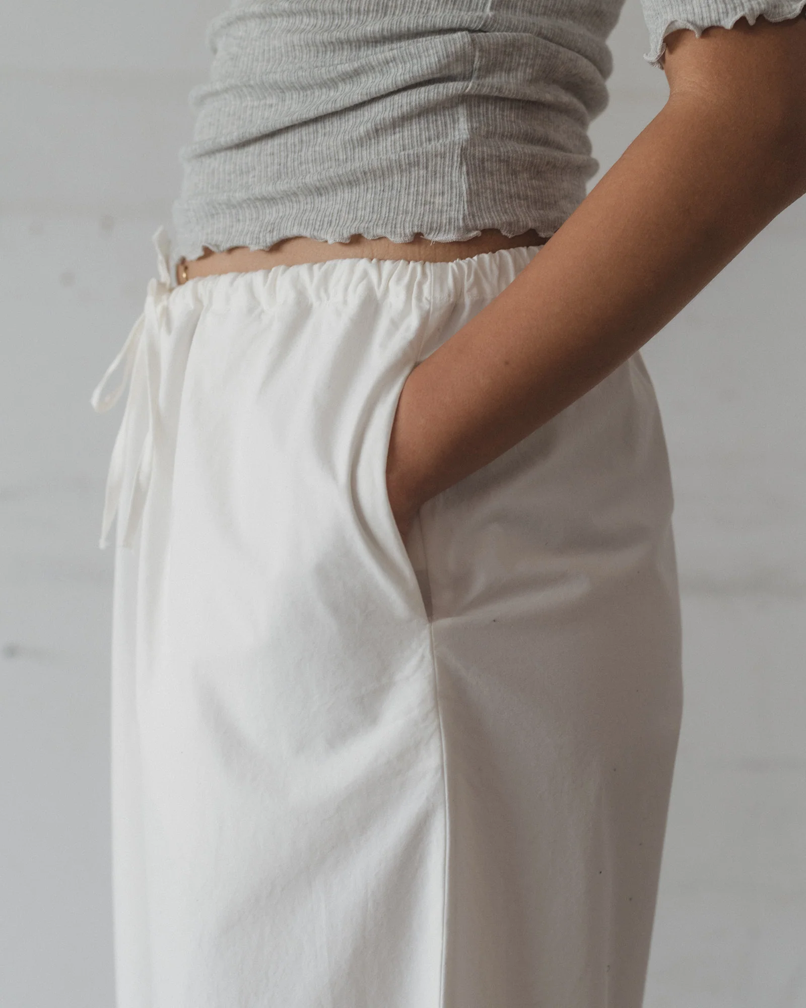 BASERANGE KOLLA Drawstring casual pants France BAS-TRKO-PO-000-UNDYED (TRKO-CO-SU24) - Image 6
