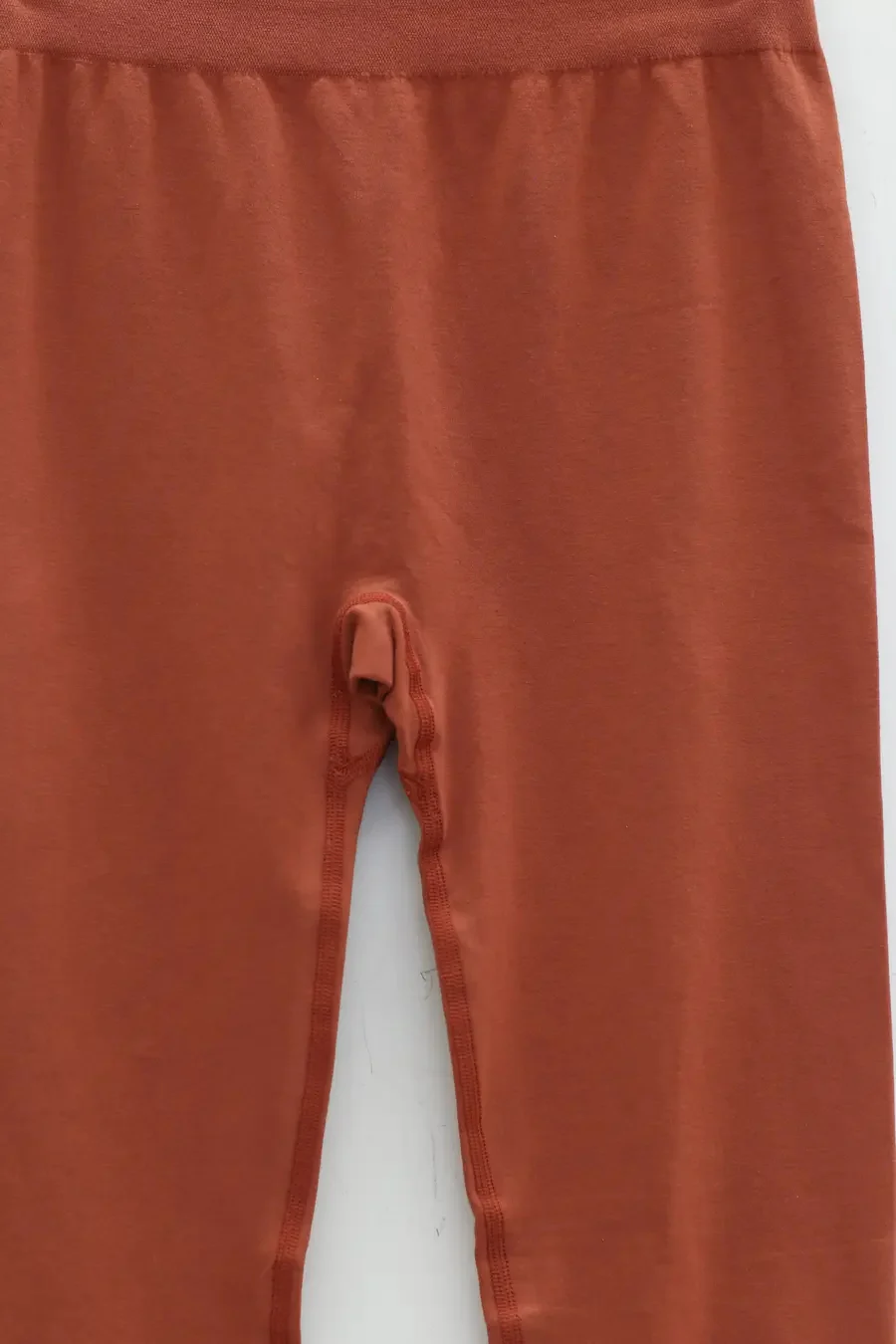 BASERANGE leggings SEOLLE rust red - Image 2