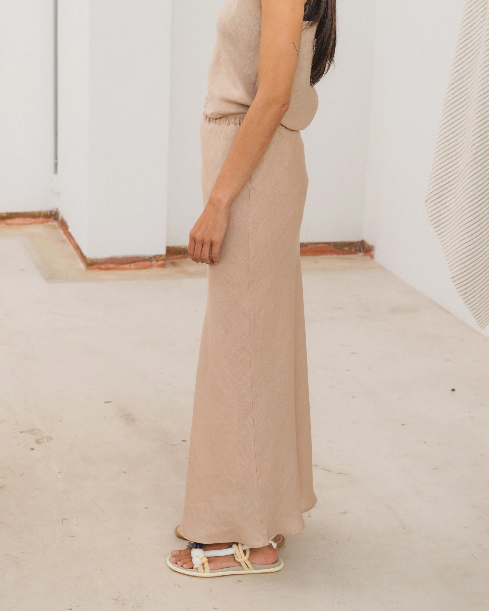 BASERANGE Linen Skirt Portugal BAS-SKDY-LI-SU25-STILL BROWN - Image 6