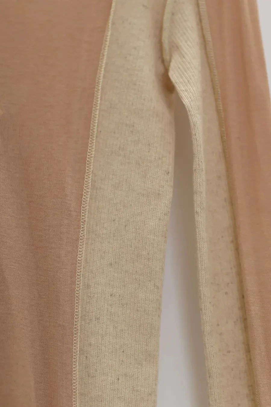 BASERANGE long-sleeved T-shirt TOSU-CG-SP24 pink camel - Image 3