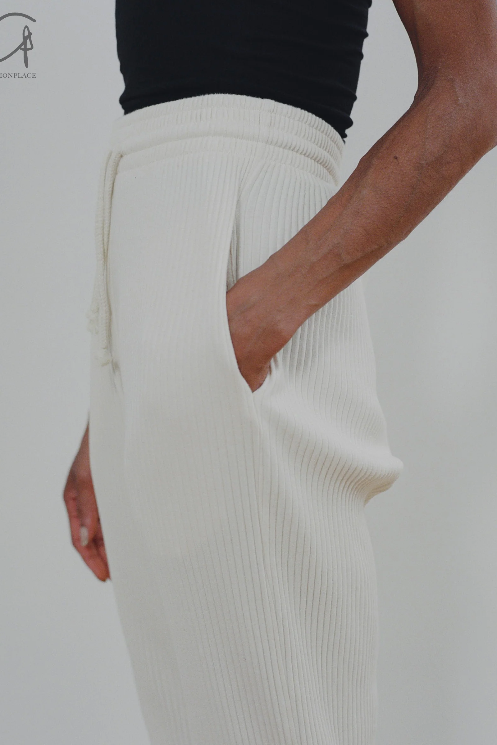 BASERANGE Loose-fitting sports casual pants Made in Portugal BAS-FSPRI000-HUIBAI Off-white FSP - Image 6